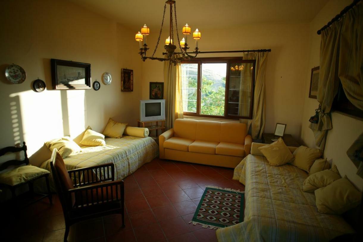 Agriturismo Ridocco Corleone Bagian luar foto